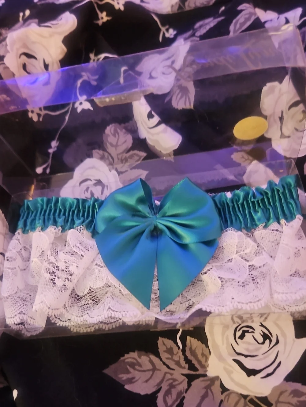 Vtg 90s Bridal Party Prom Teal Satin & White Lace Garter